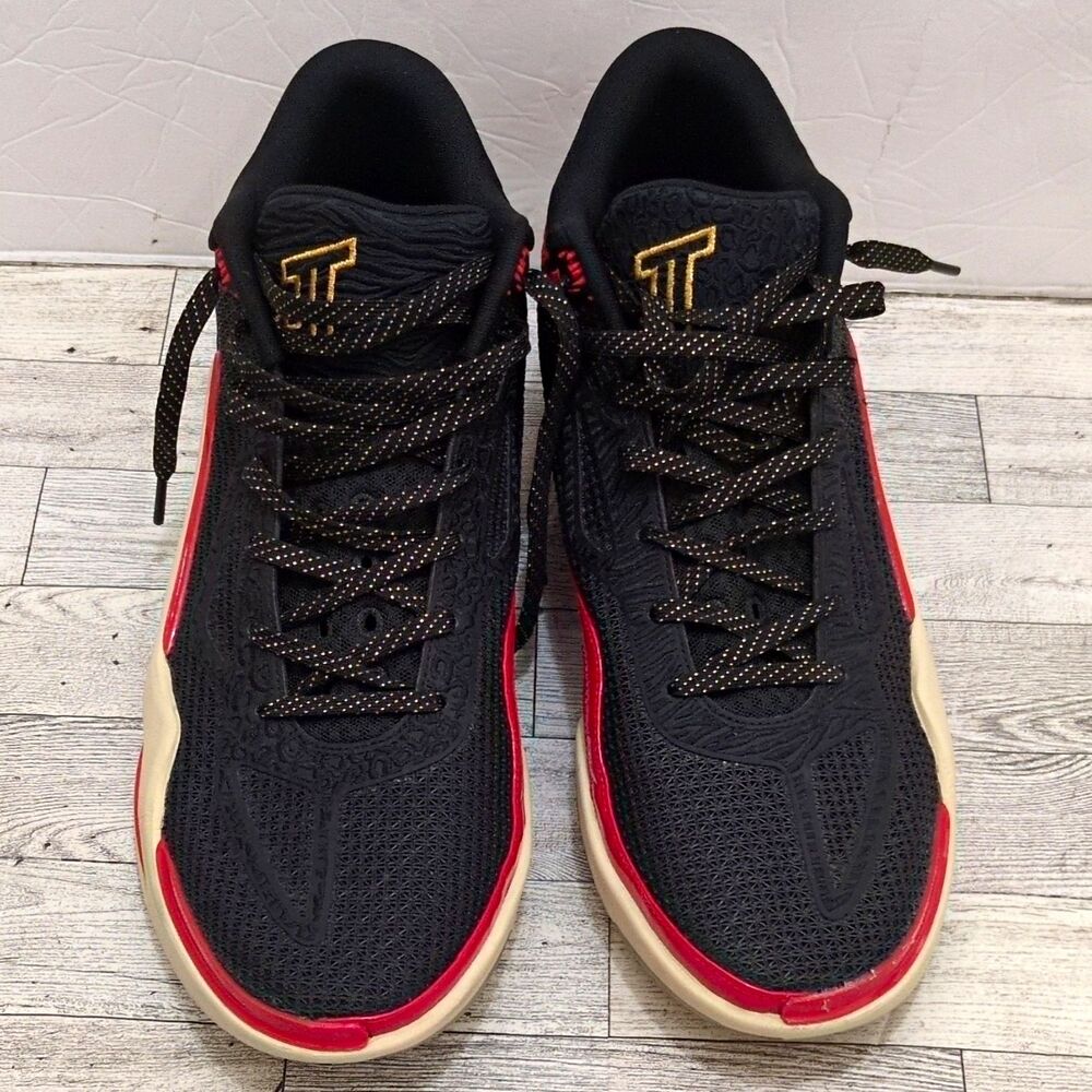 Jordan Men’s Low Top Lace-Up Basketball Sneakers Black/Red Beige FN7021-202